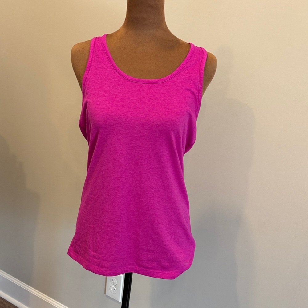 Nike Pink Fitted Sleeveless Tank Top